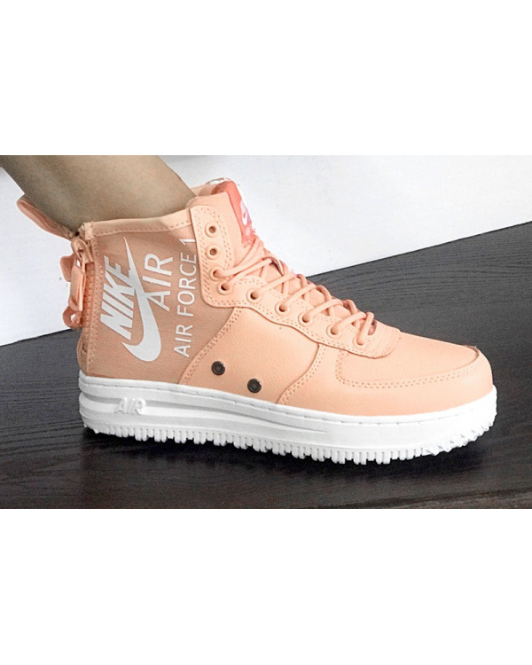 Женские высокие кроссовки Nike SF Air Force 1 Mid пудровые