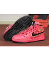 Купить Жіночі високі кросівки Nike Air Jordan 1 Retro High OG red