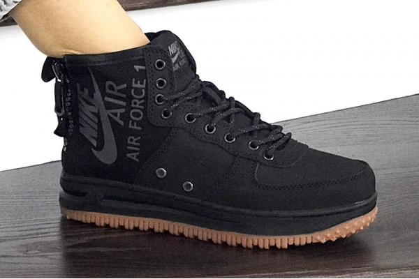 Женские высокие кроссовки Nike SF Air Force 1 Mid черные