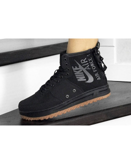 Жіночі високі кросівки Nike SF Air Force 1 Mid чорні