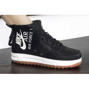 Женские высокие кроссовки Nike SF Air Force 1 Mid черные с белым