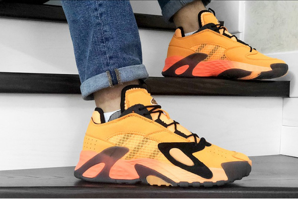 Мужские кроссовки Adidas Streetball оранжевые