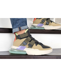 Чоловічі кросівки Nike Air Edge 270 бежеві