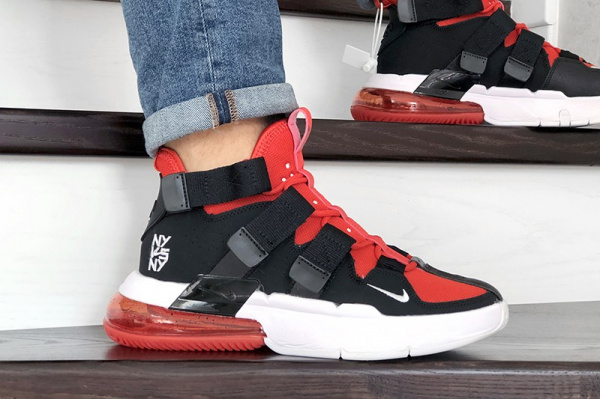 Мужские кроссовки Nike Air Edge 270 черные с красным