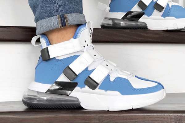 Мужские кроссовки Nike Air Edge 270 голубые с белым