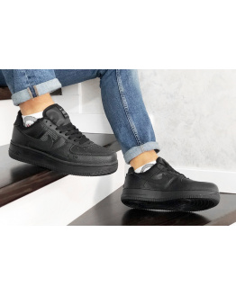 Чоловічі кросівки Nike Air Force 1 '07 Lv8 Utility чорні