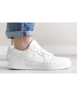 Чоловічі кросівки Nike Air Jordan 1 Low білі