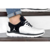 Купить Мужские кроссовки Nike Air Jordan белые с черным