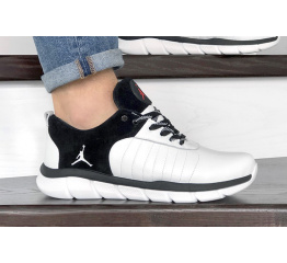 Мужские кроссовки Nike Air Jordan белые с черным