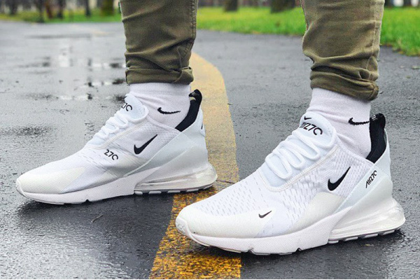 Мужские кроссовки Nike Air Max 270 белые
