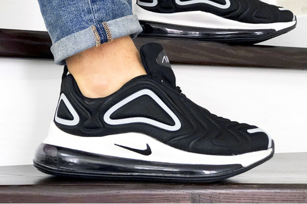 Мужские кроссовки Nike Air Max 720 черные с белым
