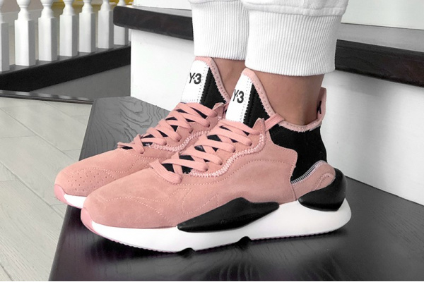 Женские кроссовки Adidas Y-3 Kaiwa розовые