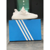 Купить Женские кроссовки Adidas Yeezy Boost 350 V2 белые