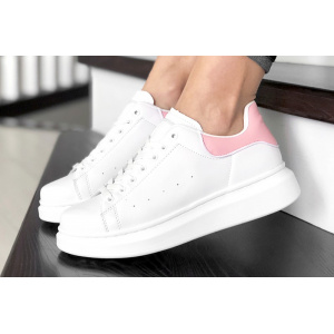 Женские кроссовки Alexander McQueen Oversized Sole Low Sneaker белые с розовым