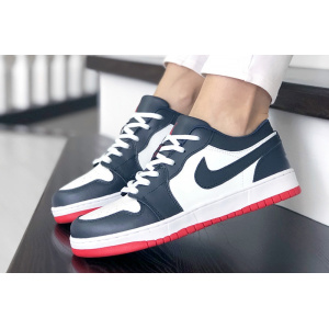 Женские кроссовки Nike Air Jordan 1 Low белые с темно-синим и красным