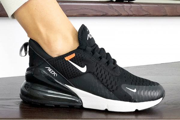 Женские кроссовки Nike Air Max 270 черные с белым