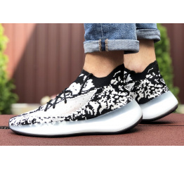 Купить Мужские кроссовки Adidas Yeezy Boost 380 белые с черным в Украине
