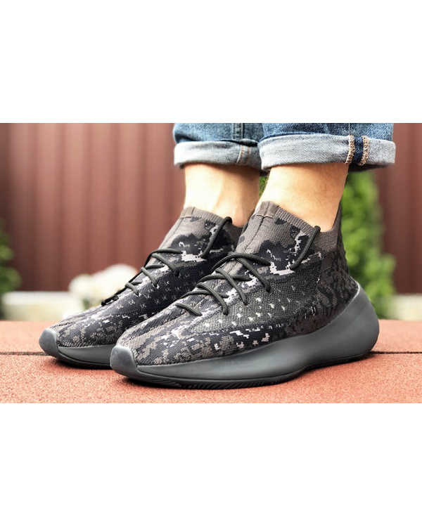 Мужские кроссовки Adidas Yeezy Boost 380 черные