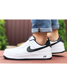 Чоловічі кросівки Nike Air Force 1 білі з чорним