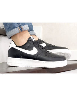 Мужские кроссовки Nike Air Force 1 Low черные с белым (black/white)