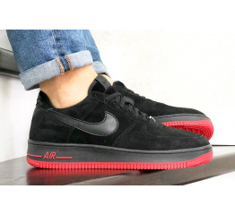 Купить Мужские кроссовки Nike Air Force 1 Low черные с красным (black/red/suede)