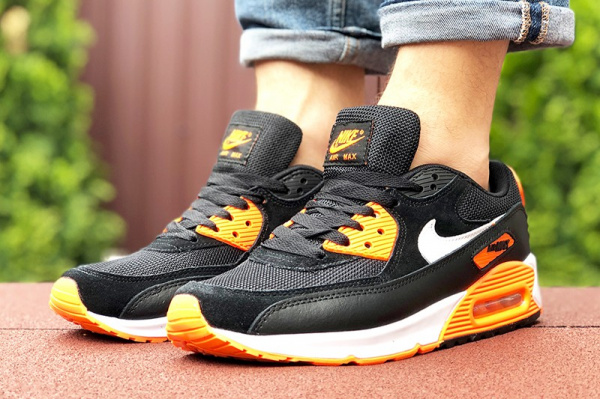 Мужские кроссовки Nike Air Max 90 черные с оранжевым