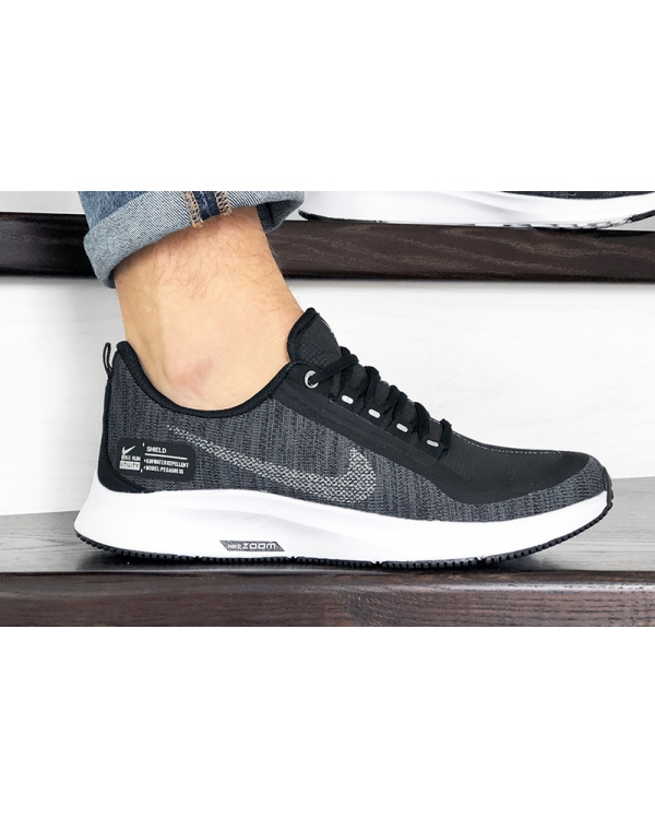 Чоловічі кросівки Nike Air Zoom Pegasus 35 Shield чорні з білим