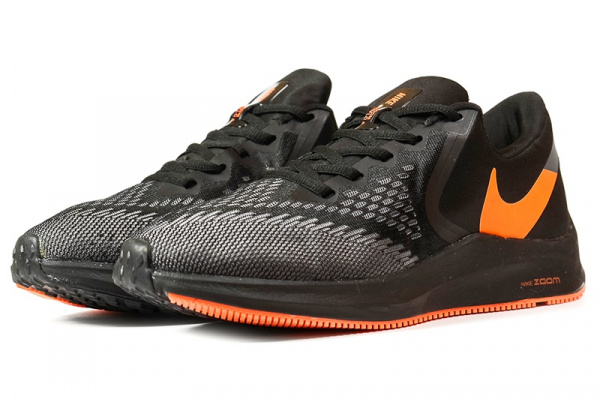 Мужские кроссовки Nike Air Zoom Winflo 6 черные с оранжевым