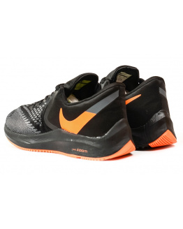 Чоловічі кросівки Nike Air Zoom Winflo 6 чорні з помаранчевим