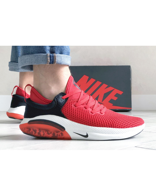 Чоловічі кросівки Nike Joyride Run Flyknit червоні