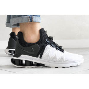 Мужские кроссовки Nike Shox Gravity белые с черным