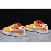 Купить Мужские кроссовки Nike Tennis Classic Ultra Flyknit оранжевые (orange)