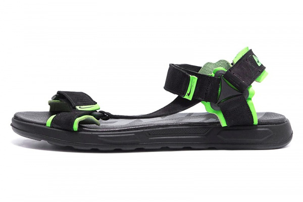 Мужские сандалии Nike черные с зеленым
