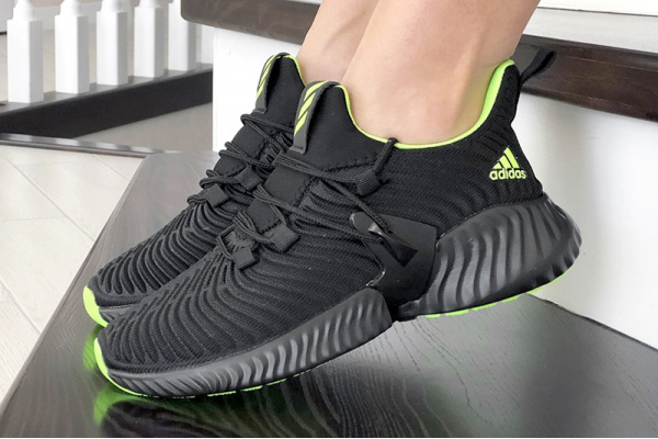 Женские кроссовки Adidas AlphaBOUNCE Instinct черные с неоновым