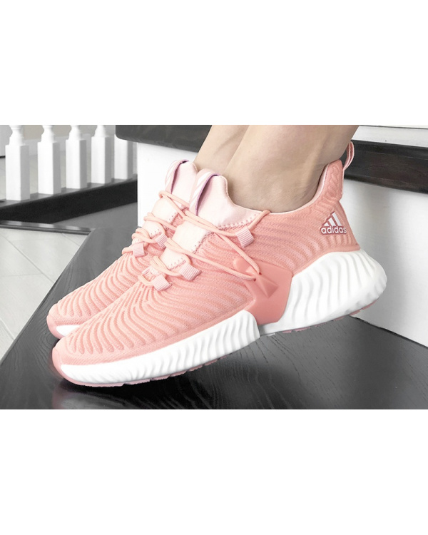 Женские кроссовки Adidas AlphaBOUNCE Instinct розовые