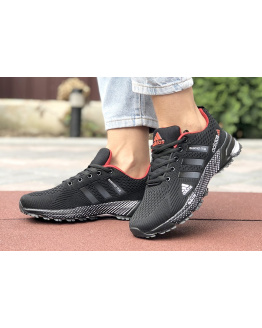 Жіночі кросівки Adidas Marathon TR 26 чорні з червоним