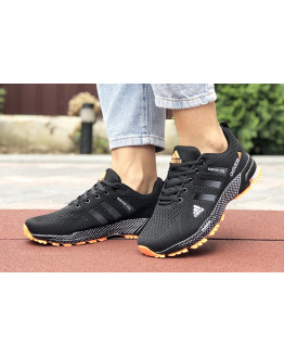 Жіночі кросівки Adidas Marathon TR 26 чорні з помаранчевим