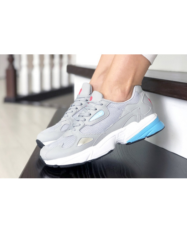 Жіночі кросівки Adidas Originals Falcon сірі з білим