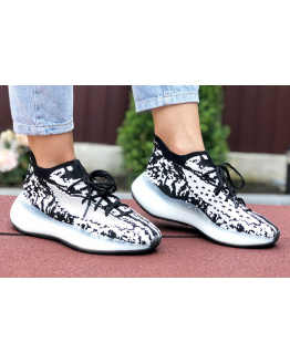 Жіночі кросівки Adidas Yeezy Boost 380 білі з чорним
