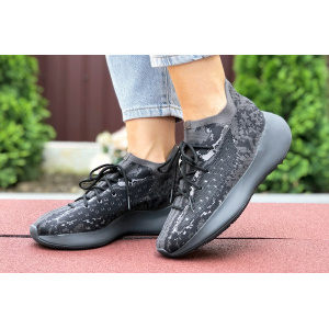 Жіночі кросівки Adidas Yeezy Boost 380 чорні