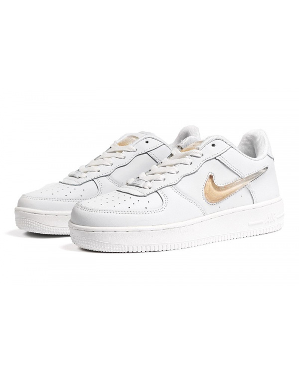 Женские кроссовки Nike Air Force 1 белые
