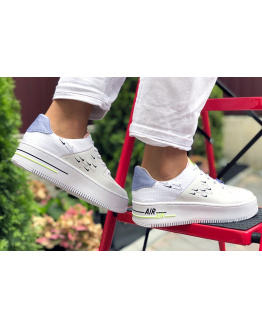 Жіночі кросівки Nike Air Force 1 Sage Low білі с неоново-зеленым