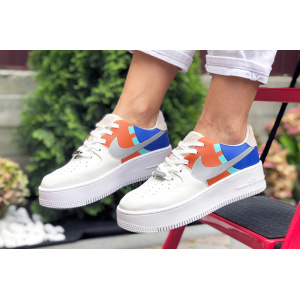 Жіночі кросівки Nike Air Force 1 Sage Low білі з помаранчевим