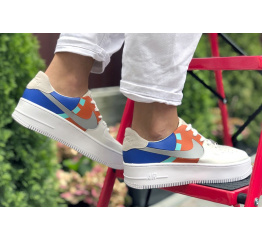 Женские кроссовки Nike Air Force 1 Sage Low белые с оранжевым