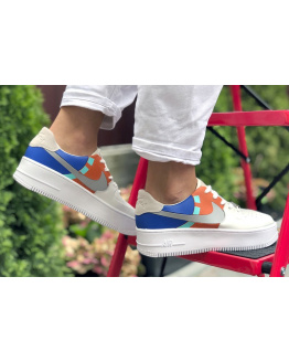 Жіночі кросівки Nike Air Force 1 Sage Low білі з помаранчевим