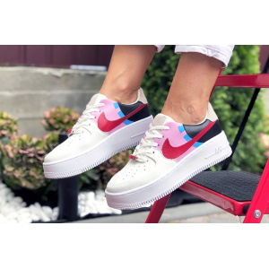Жіночі кросівки Nike Air Force 1 Sage Low білі з рожевим и красным