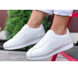Женские кроссовки Nike Classic Cortez Leather белые