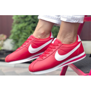 Женские кроссовки Nike Classic Cortez Leather красные