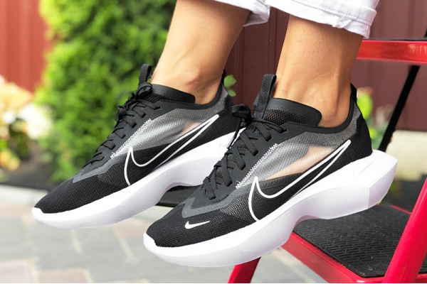 Женские кроссовки Nike Vista Lite черные с белым