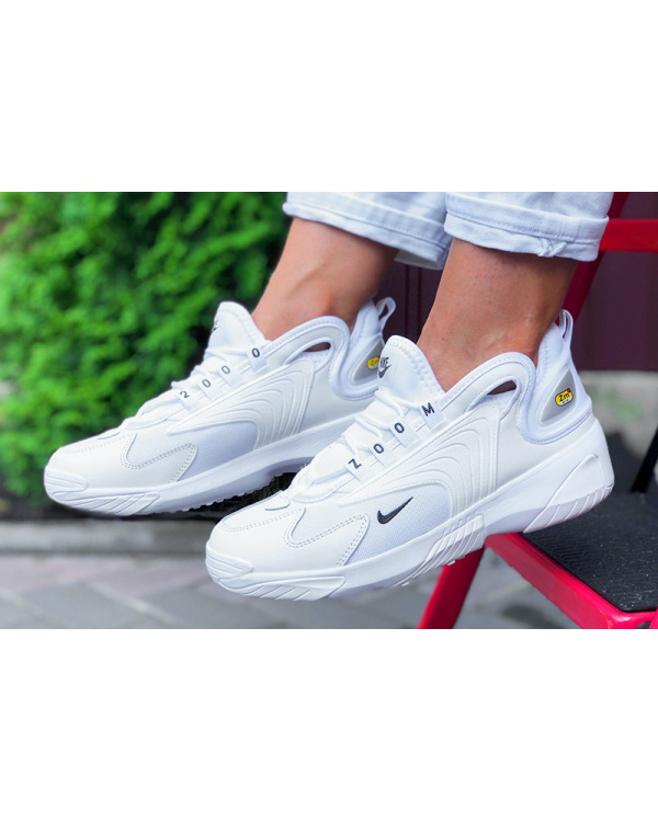 Женские кроссовки Nike Zoom 2K белые